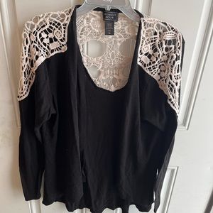 Hot Topic Midnight Hour Skull Lace Sheer Black & White Cardigan size XL